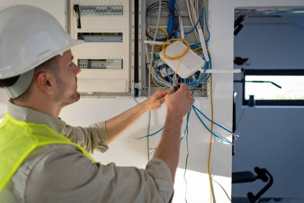 Best Affordable Emergency Electrician  in Mabton, WA